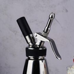 Сифон (кремер) для взбивания сливок 0,5 л (до +70°C) THERMO LUX двойные стенки нерж. B'Guys P.L.