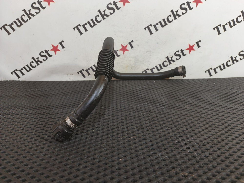 Патрубок воздушного фильтра