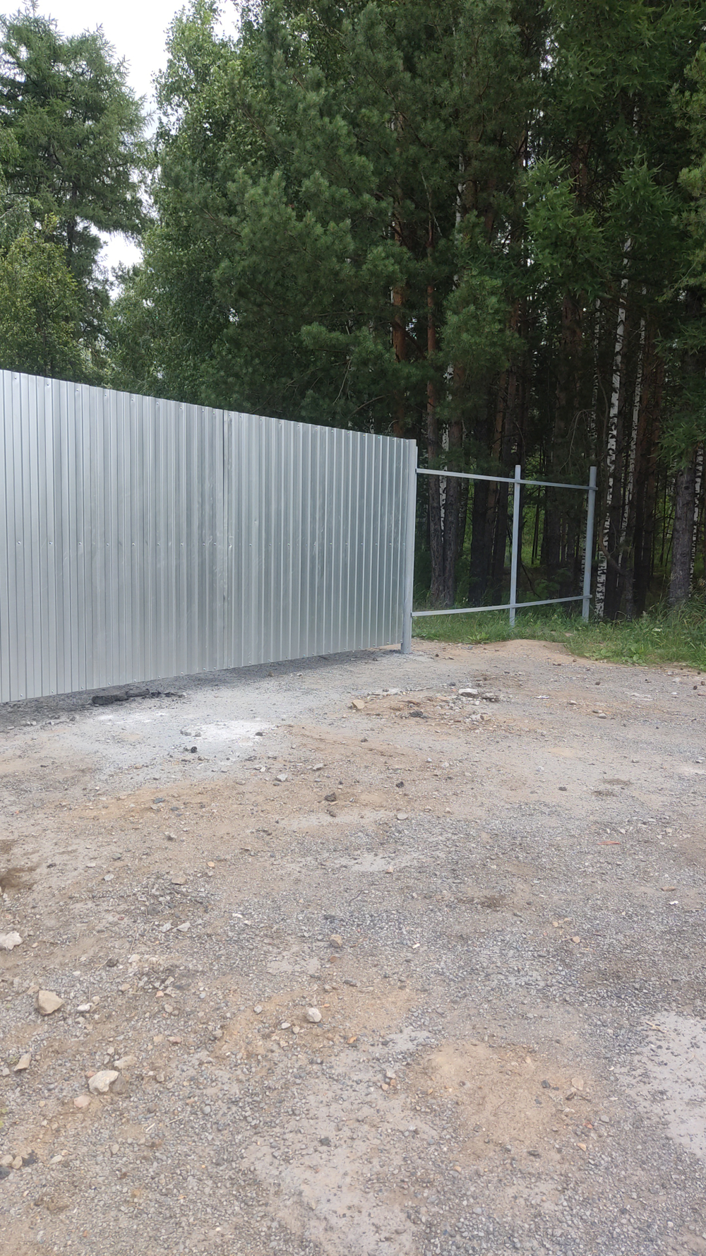 Изготовление и монтаж заборов в Екатеринбурге и области