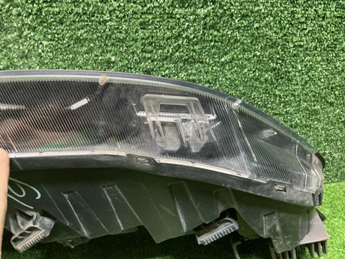 Фара габаритная левая Hyundai Palisade (18-22) LED