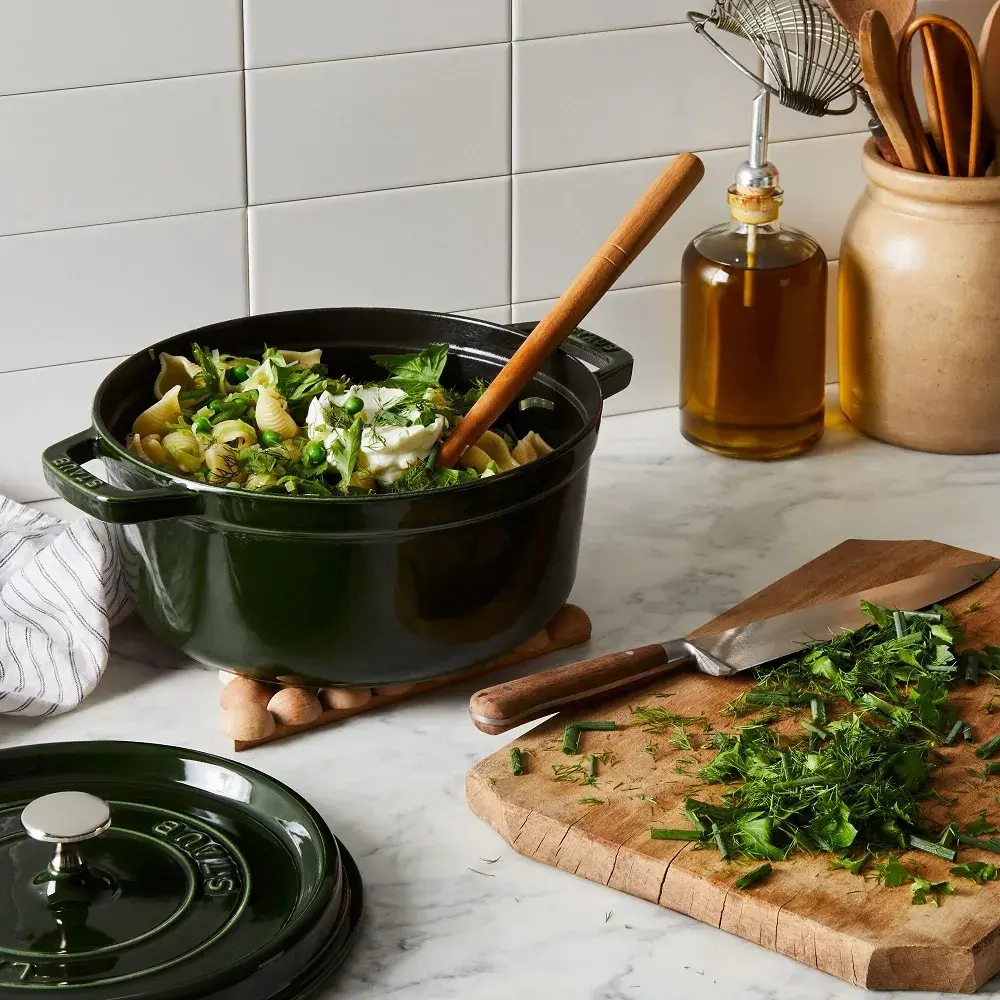 STAUB Чугунная кастрюля Cocotte 24 см 3,8 л черная