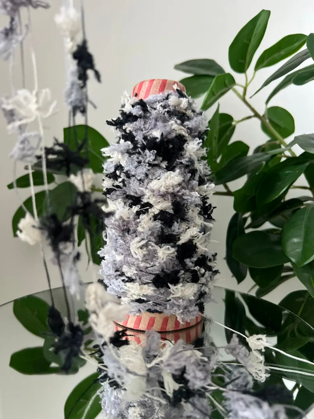 Пряжа Единорог UNICORN мультиколор с шишибриками 50 g