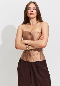 Нюдовый утягивающий корсет на выход