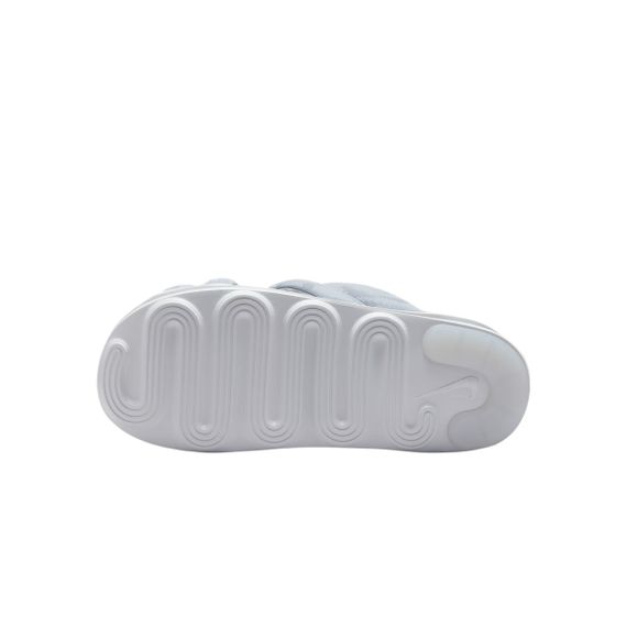 Nike Air Max Isla 'Silver Gray'