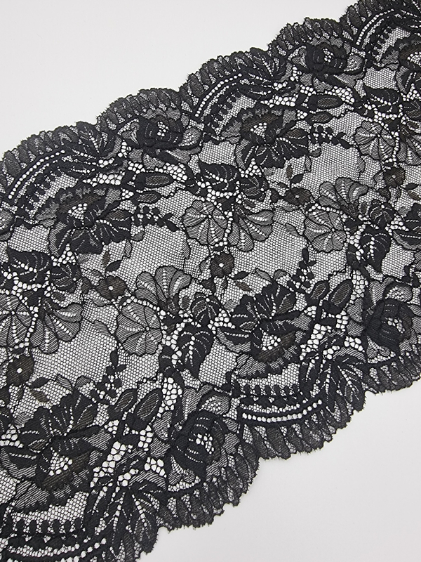 Кружево эластичное черное с зеленоватым отливом КС83 (23 см)