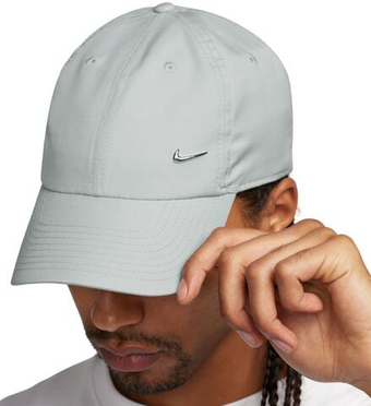 Теннисная кепка Nike Dri-Fit Club Unstructured Metal Swoosh Cap - серый