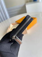 Louis Vuitton Zippy Coin Purse