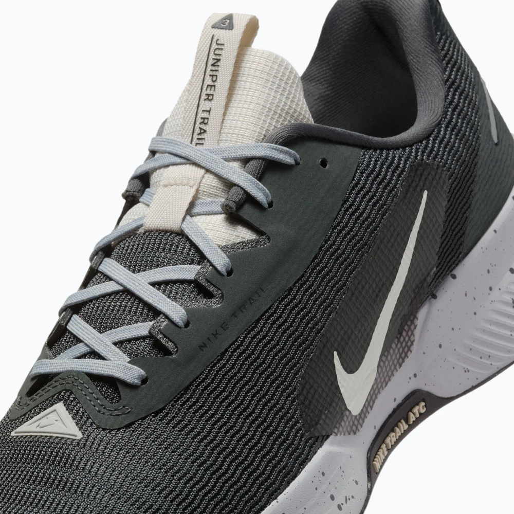 Кроссовки для бега Nike Juniper Trail 3 dark smoke grey/black/light orewood brown