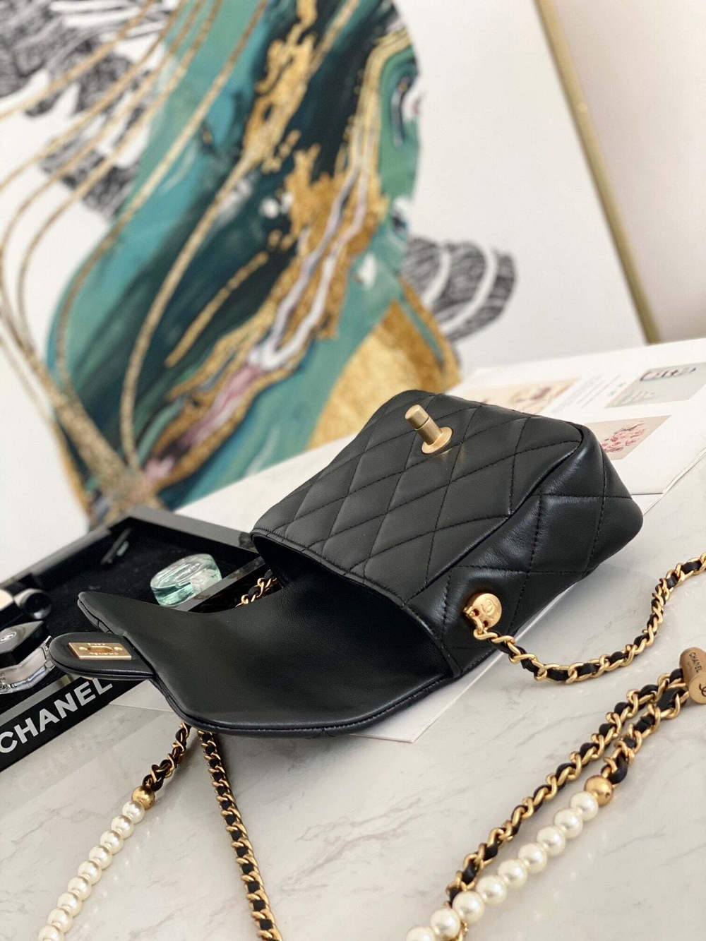 Chanel Mini Flap Bag 19 cm