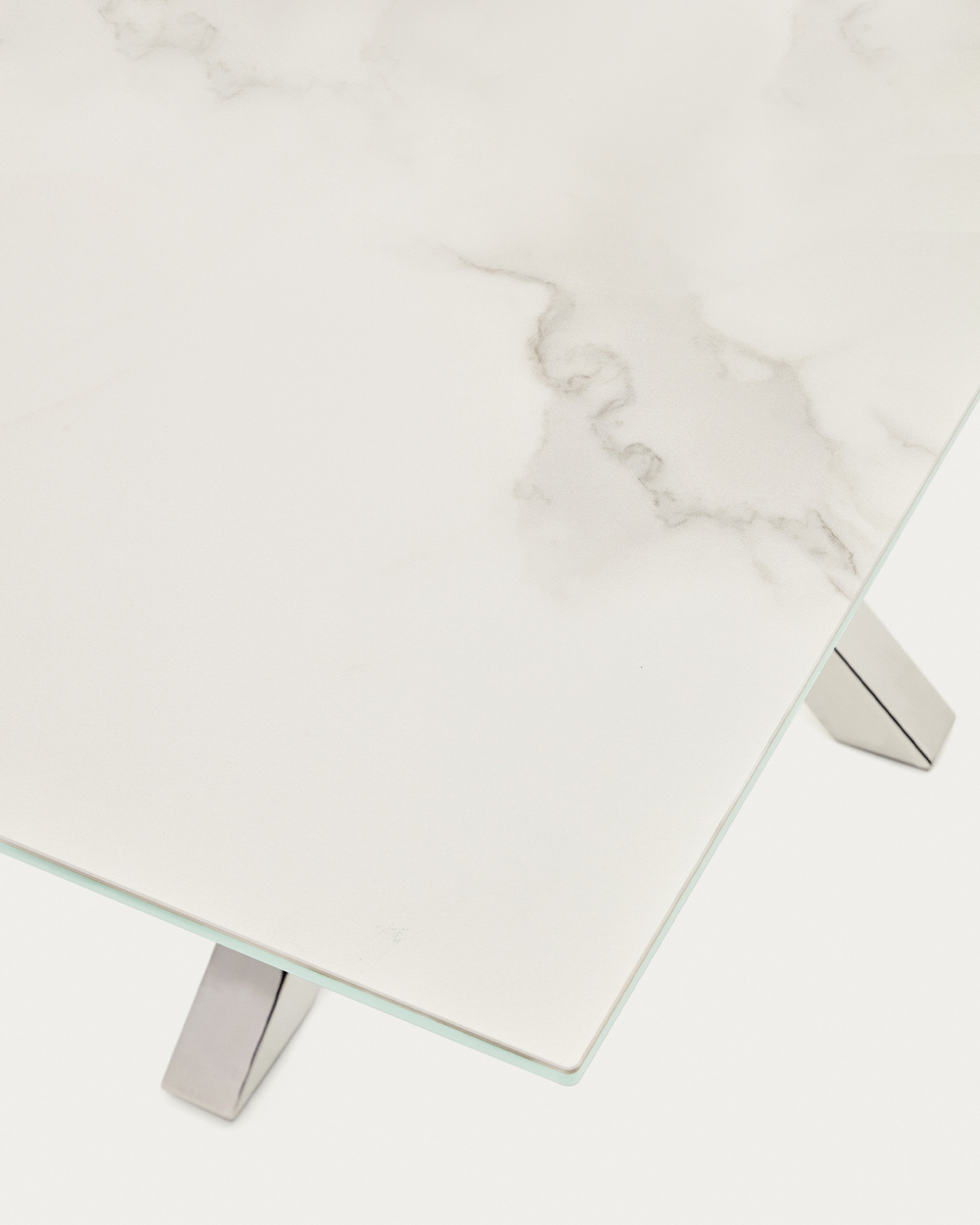 Стол Argo из белого фарфора Kalos с ножками из нержавеющей стали, 160 x 90