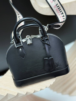 Сумка Louis Vuitton
