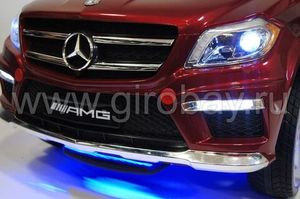 Детский электромобиль River Toys Mercedes-Benz GL63 A999AA красный