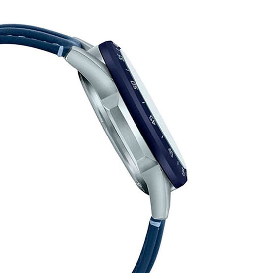 Наручные часы Casio EQS-930BL-2A