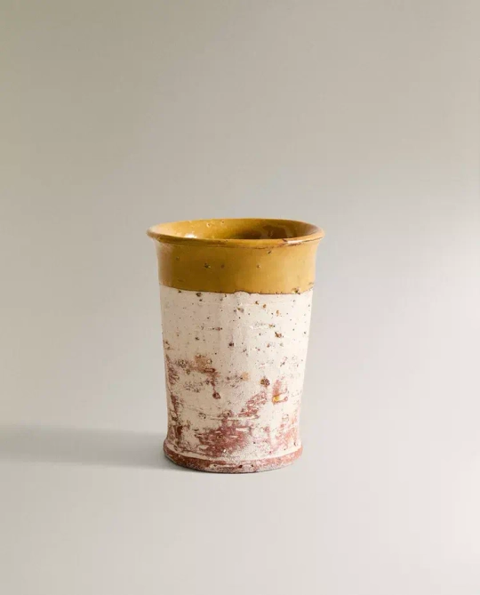 ZARA HOME СТАКАН ДЛЯ ЗУБНЫХ ЩЕТОК ИЗ ТЕРРАКОТЫ, ЖЕЛТО-КОРИЧНЕВЫЙ