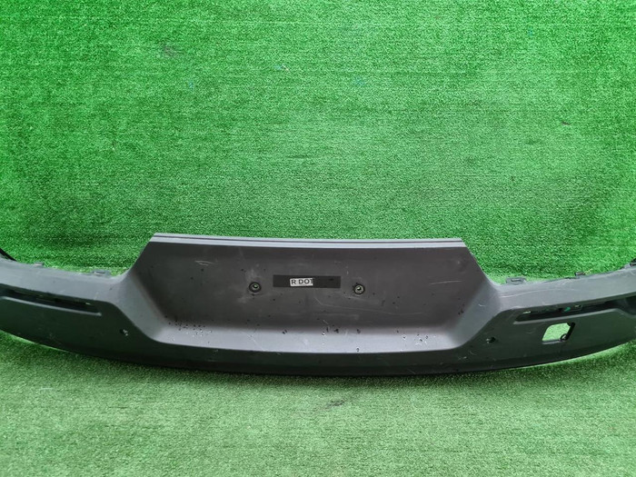 Бампер задний Volvo XC40 (2017-2022)