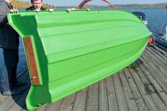 Лодка пластиковая Легант-425