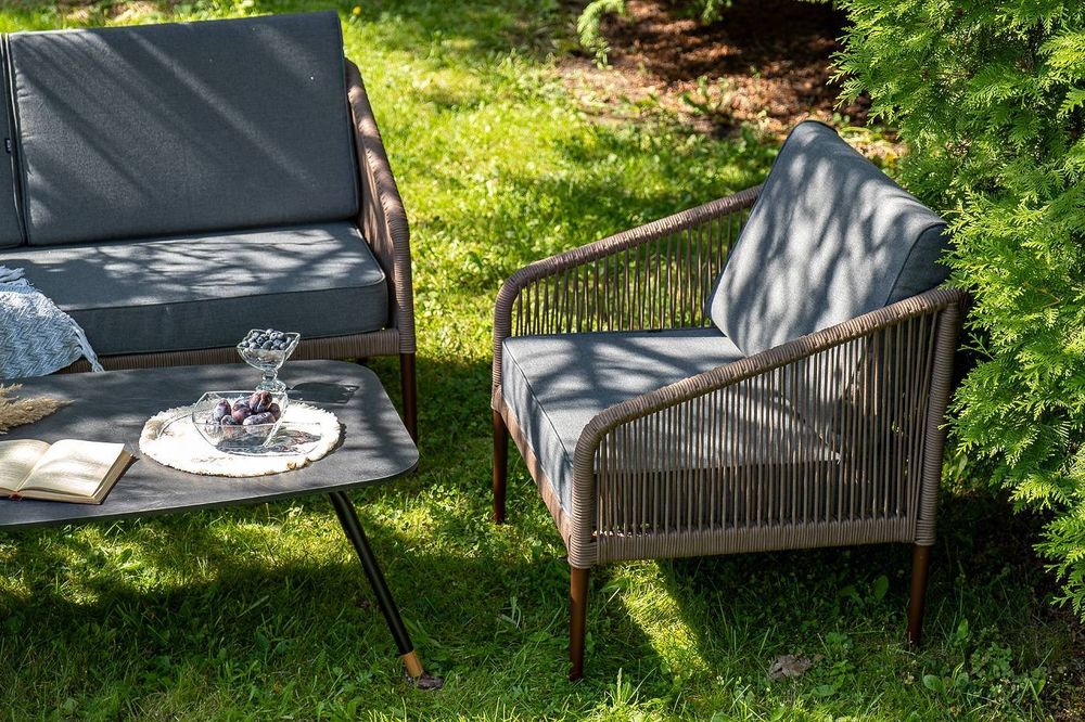 "Канны" лаунж-зона 4-местная из роупа со столом "Верона" (серый гранит), каркас алюминиевый коричневый, роуп коричневый