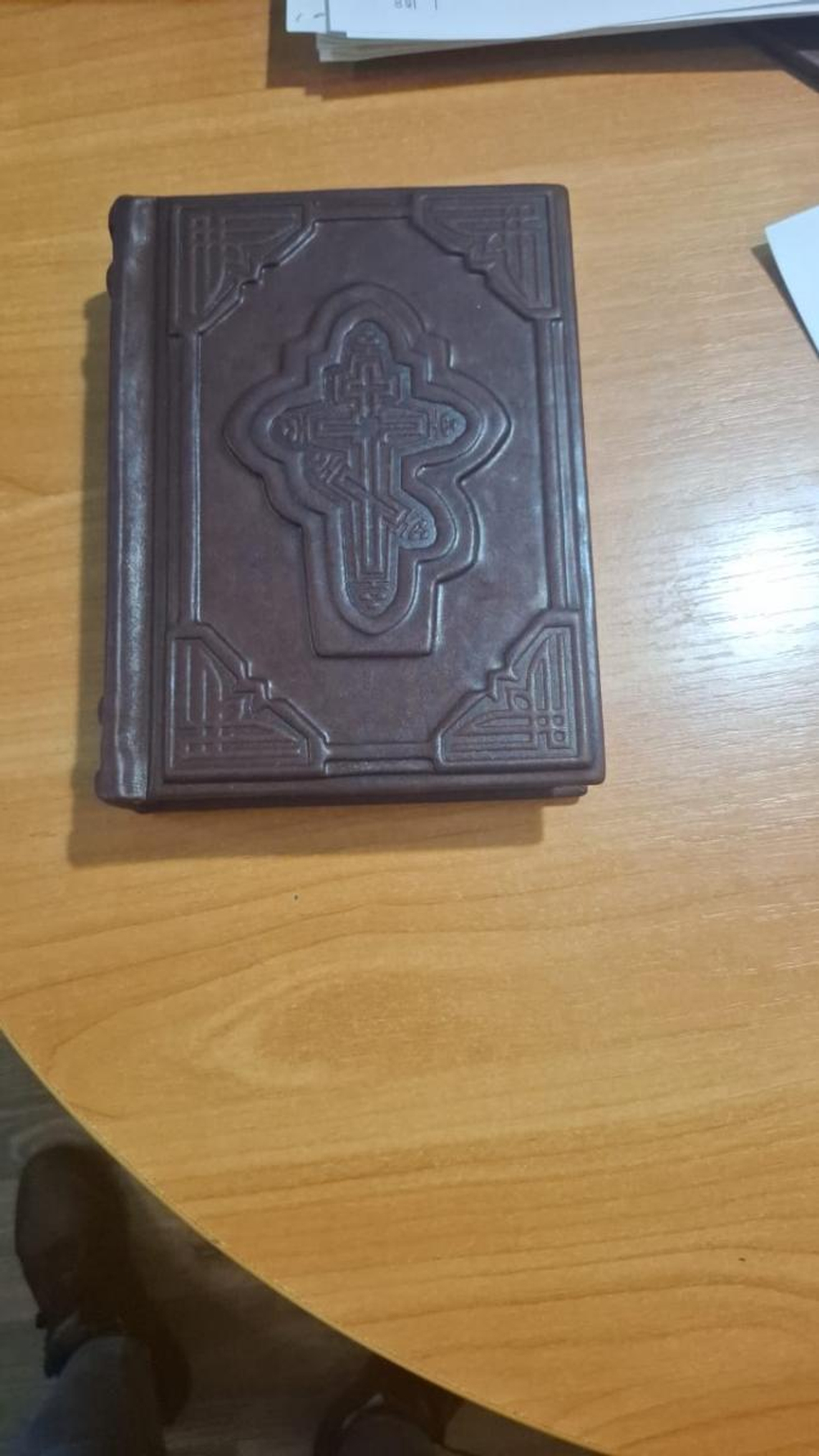 "Молитвослов малый" Книга в кожаном переплете