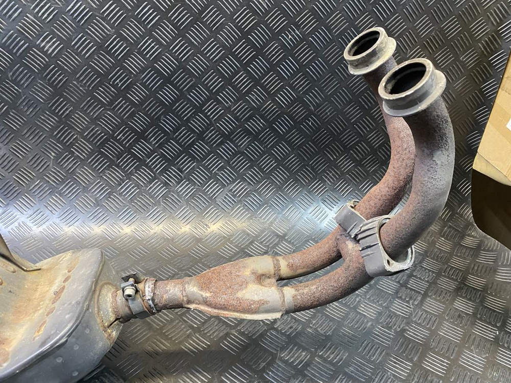 Глушитель Yamaha TDM850 RN03J 053957