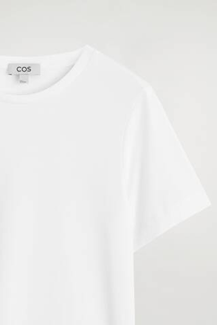 COS Хлопковая футболка с круглым вырезом, белый