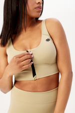 Топ на молнии и перекруткой на спине