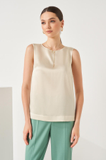 22861 Блузка женская (жемчуг)