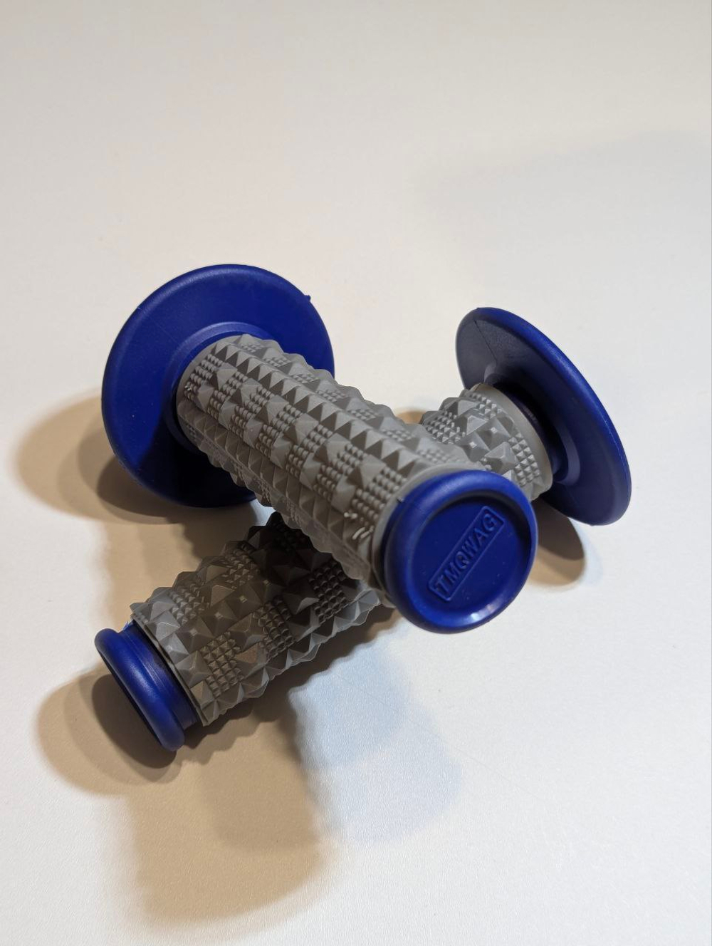 Ручки руля для мотоцикла , питбайка, скутера (грипсы) BUBBLE синие