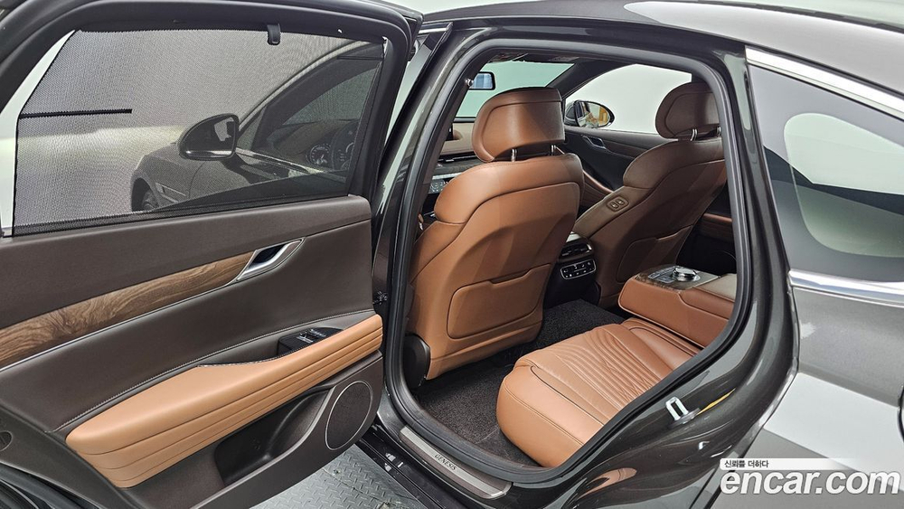 Genesis G80 (RG3) Бензин 3.5 Turbo AWD (01.2023)