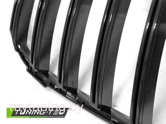 Решетка радиатора для Mercedes С-Class W205 (15-18) черная глянцевая в стиле GT-R