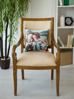 Декоративный гобеленовый чехол для интерьерной подушки Первый поцелуй 38*38