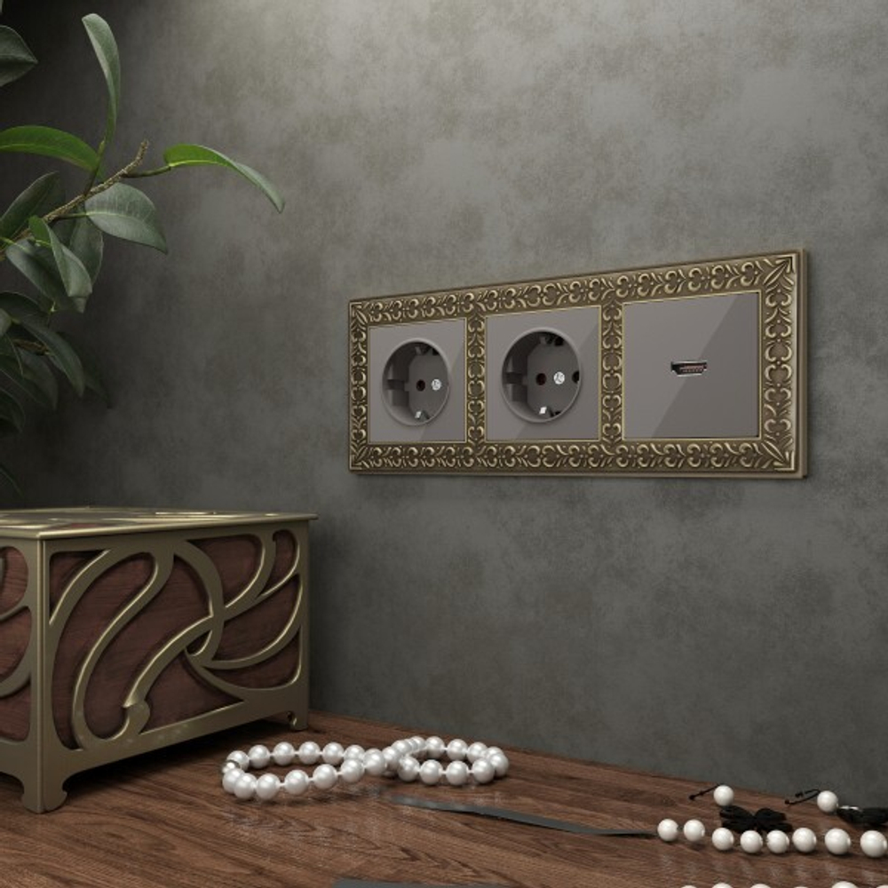 Рамка на 3 поста Antik (бронза)