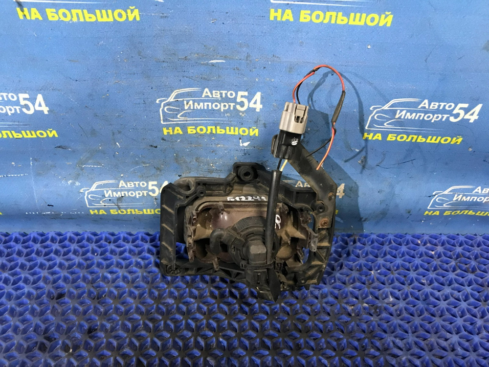 Туманка правая MAZDA DEMIO 1999-2002