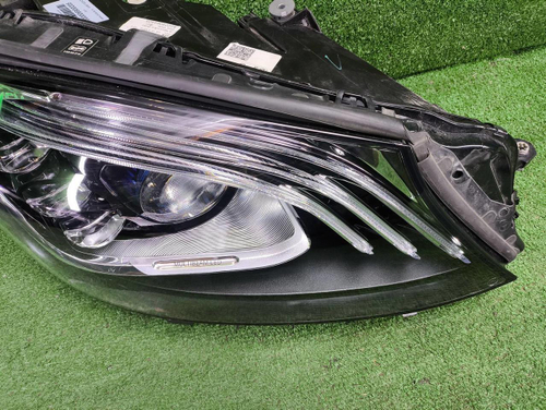 Фара правая Mercedes S W222 (17-20) Multibeam LED