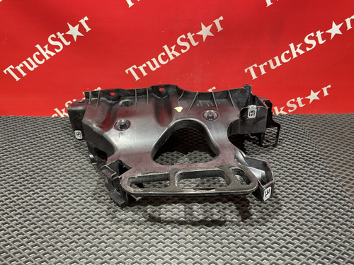 Кронштейн приборной панели 2016г.