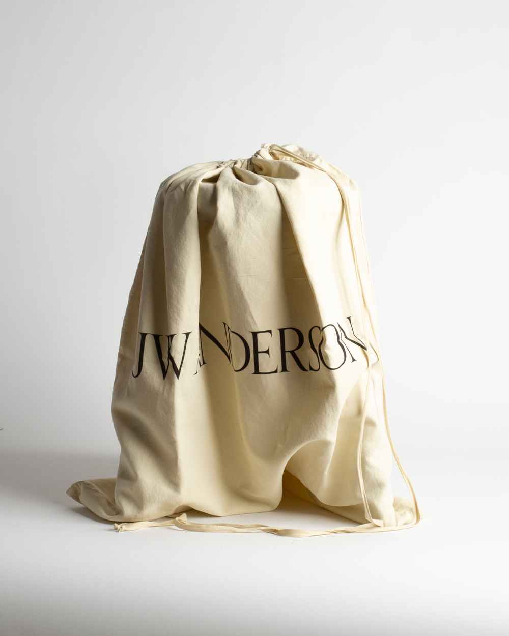 Табурет JW Anderson Home Elm and Ash Round Milking Stool in Green