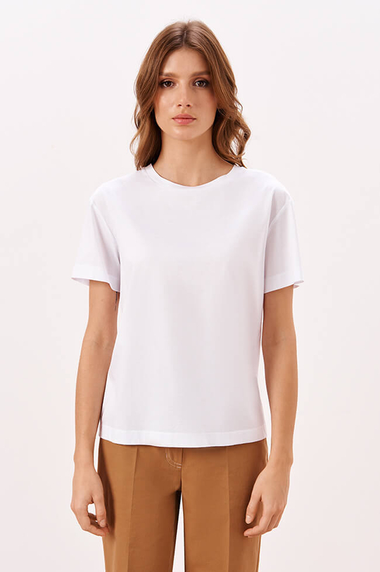 23303 Футболка женская (белый)