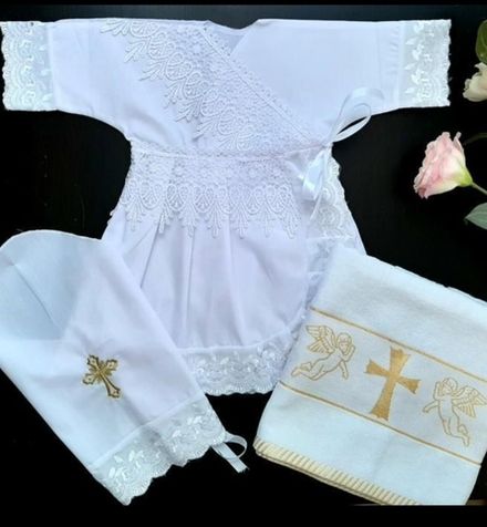 Крестильный набор р-р 68-78 "Ариша" (крыжма 140/70см) золото