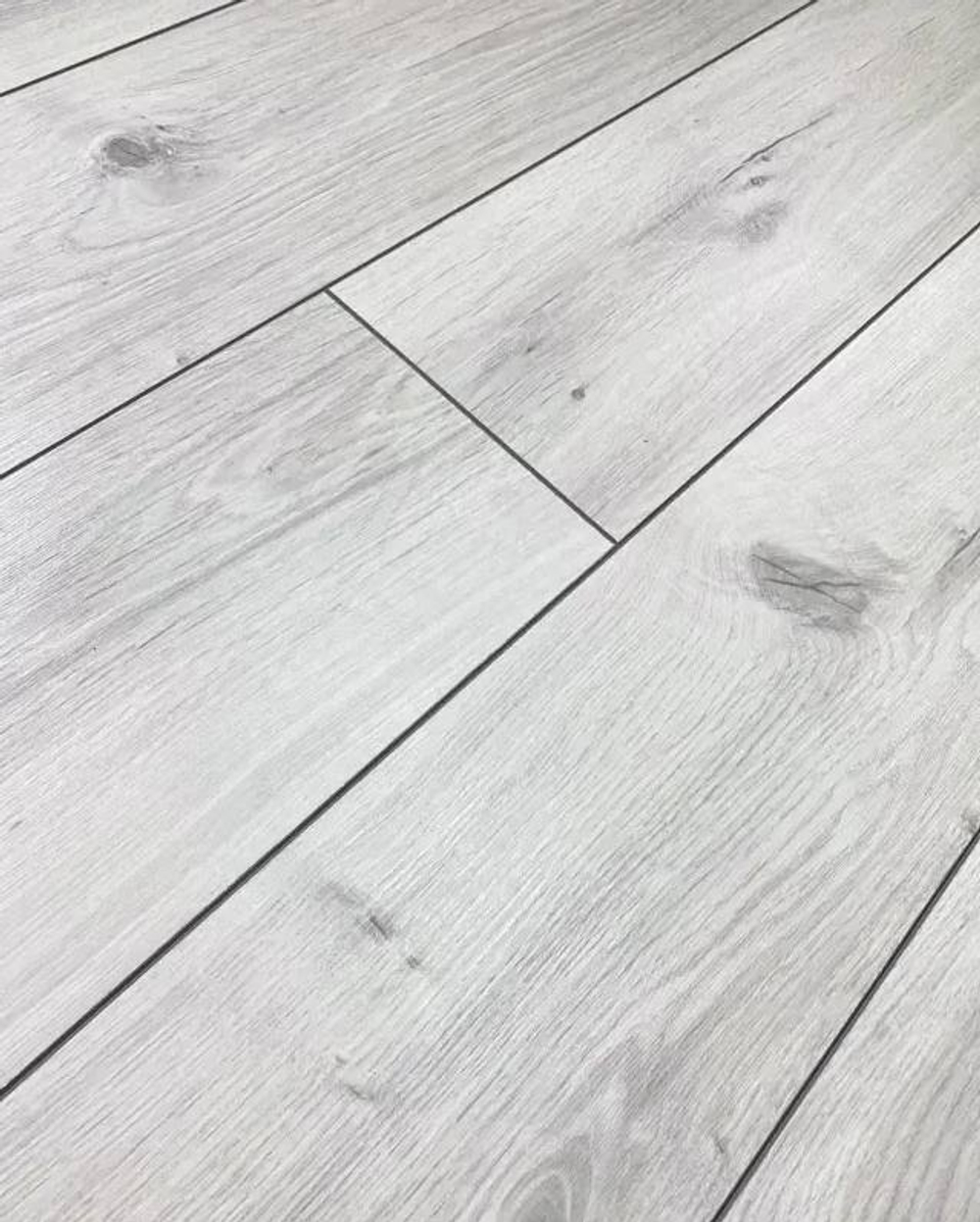 Ламинат Greenwald Romantica 33 Дуб Альбасет 8 мм