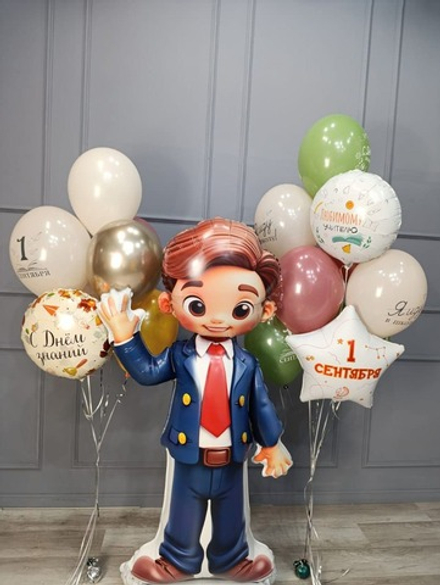 Композиция шаров с фигурой 1 сентября