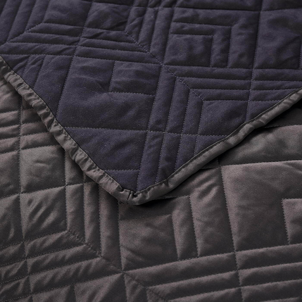 Покрывало 230х250 и 2 наволочки 50х70 Sofi De MarkO Себастьян Антрацит