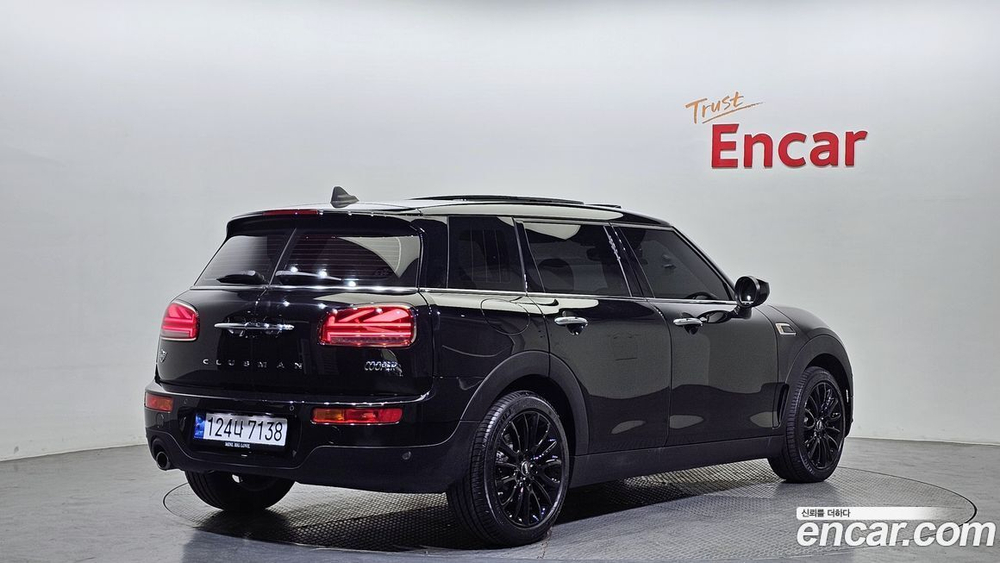 Mini Cooper Clubman Classic Plus (04.2022)