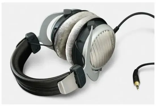 Наушники полноразмерные Beyerdynamic DT 990 / 250 ohm