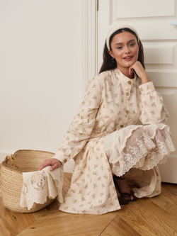 Платье-рубашка с кружевом