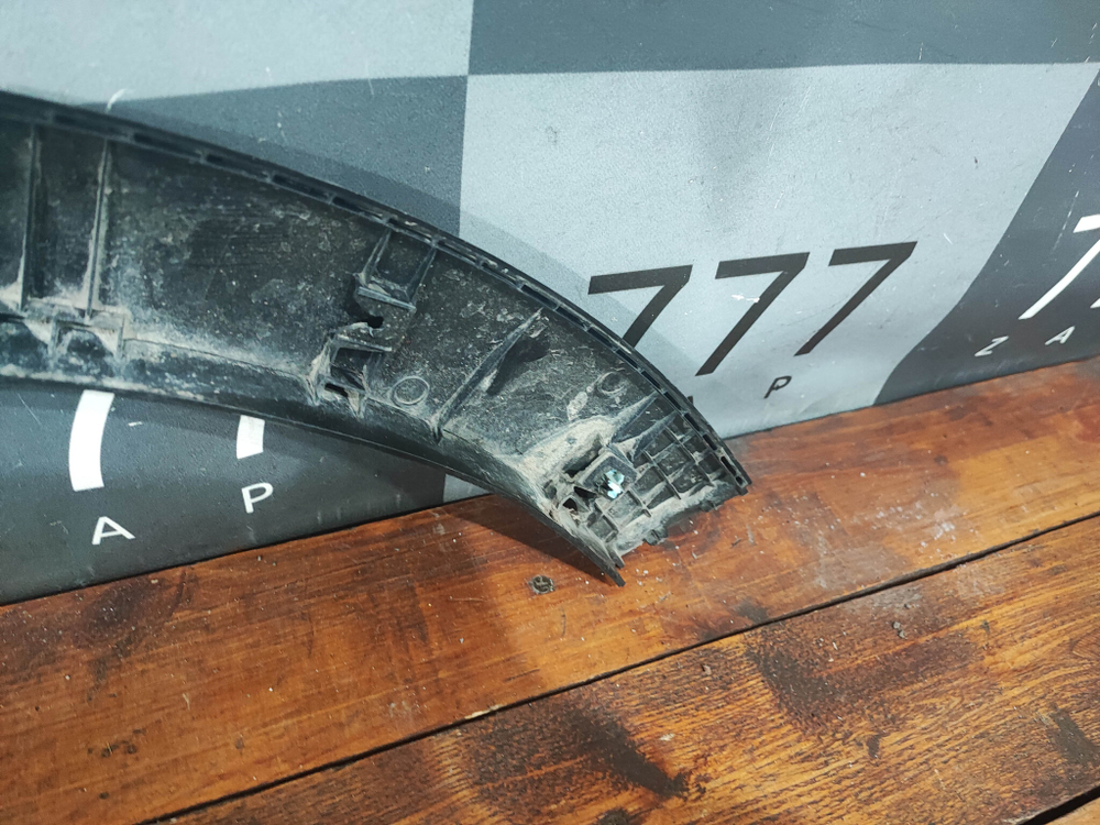 Накладка крыла переднего правого Kia Rio 4 X-Line 17-нв Б/У Оригинал 87774H0500