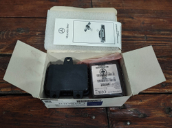 Трекер охранной системы Mercedes E-Class (W213) 16-нв Новое Оригинал A2139004323