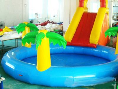 Надувной аквапарк на суше с бассейном «Мираж», 7*3*3 м