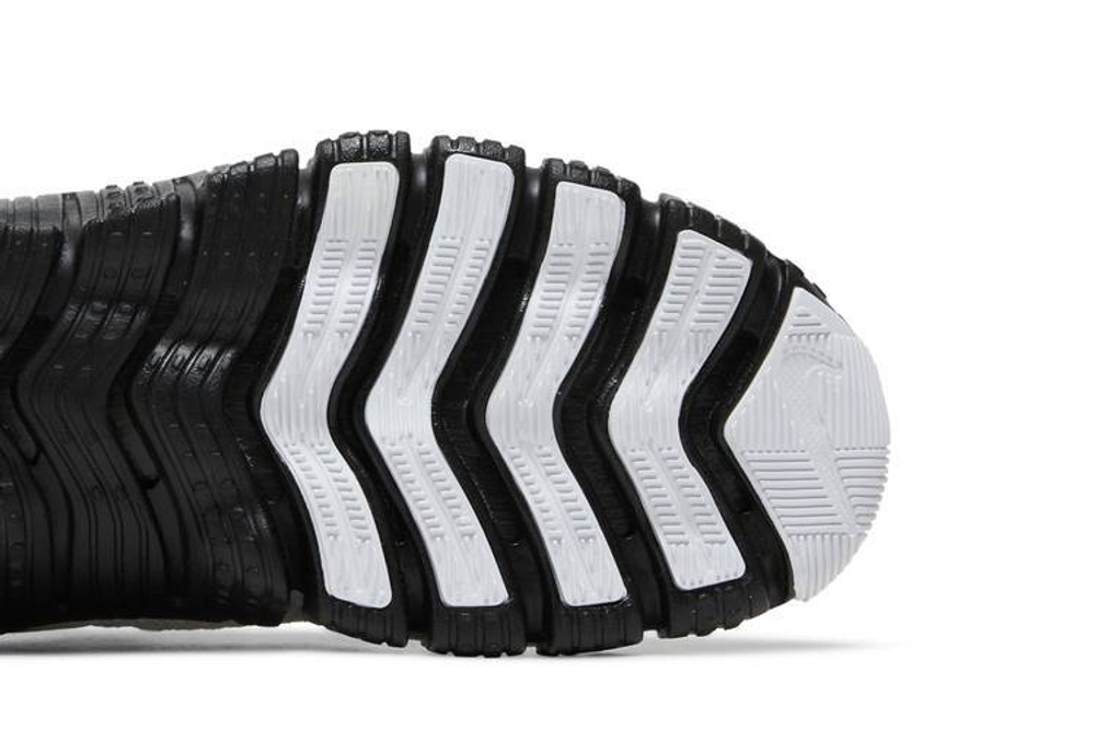 Кроссовки Nike Free Metcon 4 Premium (Женская размерная сетка)