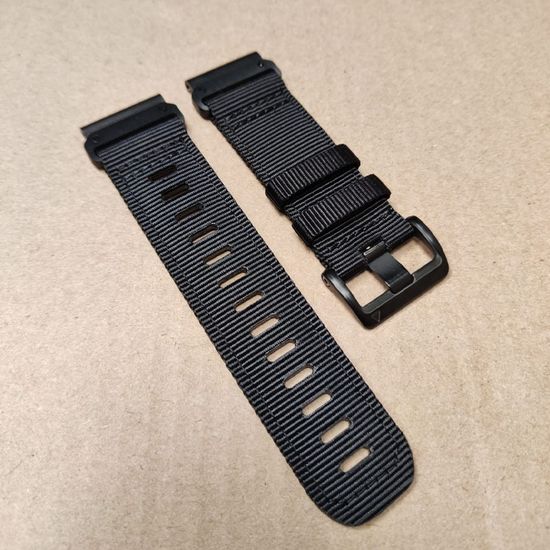 Ремешок тактический Tactix 26 мм. для Garmin Fenix 7x / 6x / 5x / 3, Enduro 2 / Tactix 7, Tactix Delta нейлоновый быстросъемный на застежке (Черный/черная застежка)