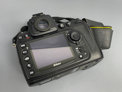 Nikon D700
