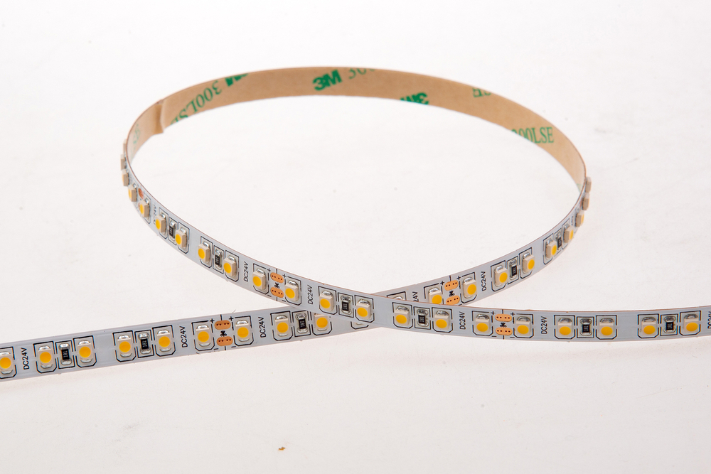 Лента светодиодная SMD нейтральная DC24V 9, 6W/m 4000K 720Lm/m 120д/м CRI>95 IP20,  упаковка 5 метров,  ширина 8мм,  высота 2мм,  самоклейкая
